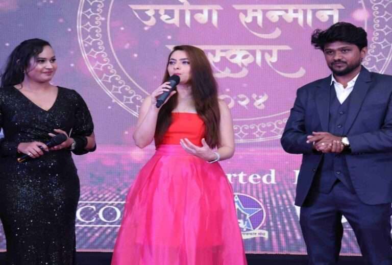 "Sonalee Kulkarni Celebrates Excellence @Udyog Awards 2024"