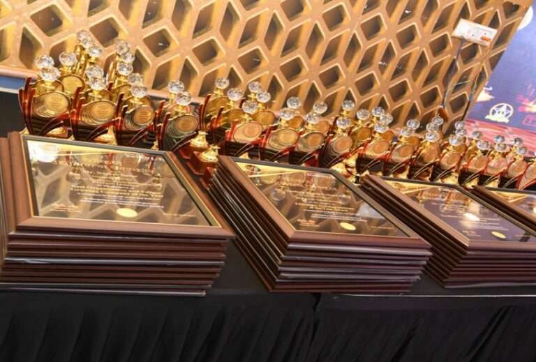 "Business Awards: Boosting Brand Growth and Reputation"